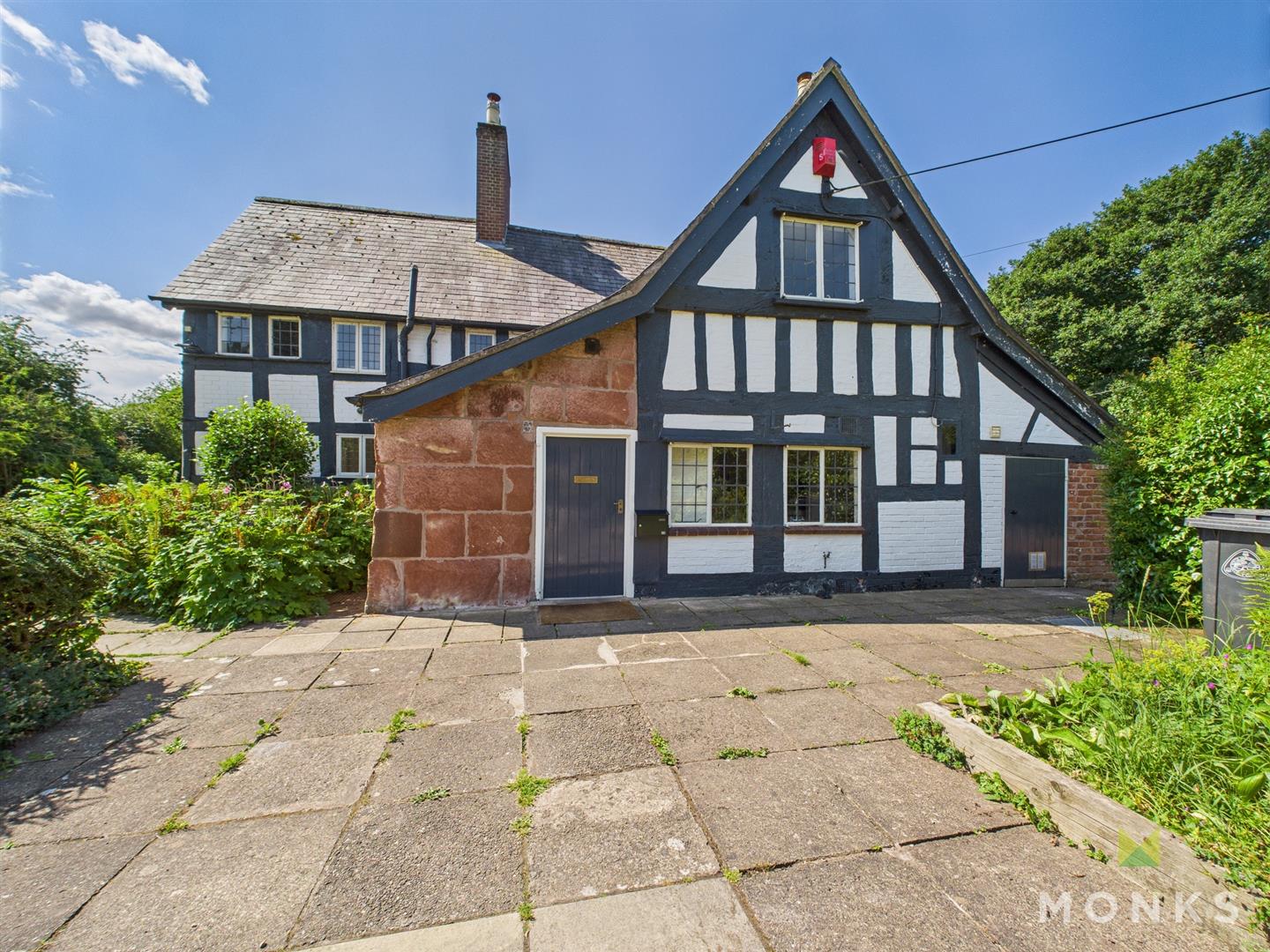 The Cottage Gooseberry Lane, Shrewsbury, SY4 3BB SSTC The Cottage Gooseberry Lane, Shrewsbury, SY4 3BB SSTC